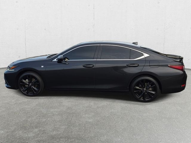 2024 Lexus ES 300h F SPORT Handling