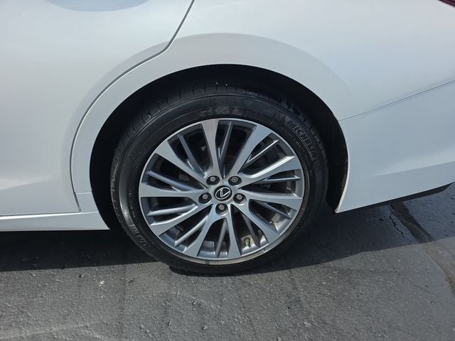 2019 Lexus ES 350 Luxury