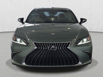 2025 Lexus ES 300h