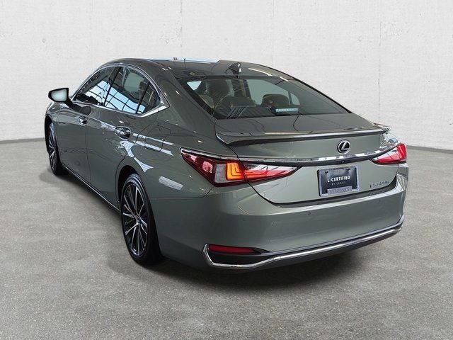 2025 Lexus ES 300h