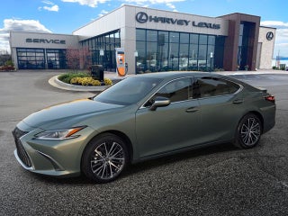 2025 Lexus ES 300h