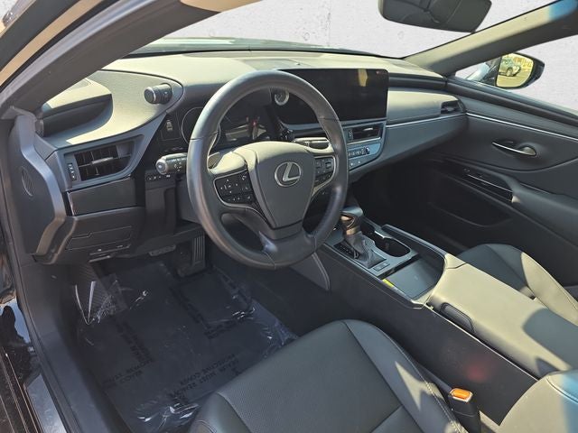 2025 Lexus ES 300h