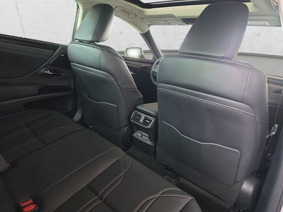 2024 Lexus ES 300h Ultra Luxury
