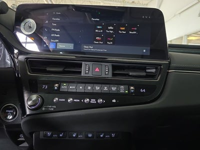 2024 Lexus ES 300h Ultra Luxury