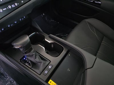 2024 Lexus ES 300h Ultra Luxury