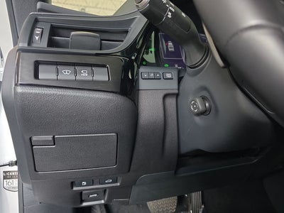 2024 Lexus ES 300h Ultra Luxury