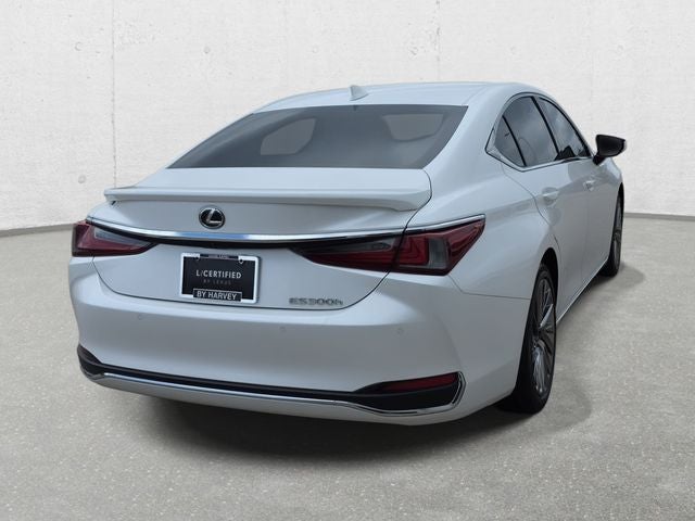 2024 Lexus ES 300h Ultra Luxury