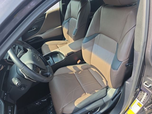 2025 Lexus ES 300h Ultra Luxury