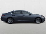 2025 Lexus ES 300h Ultra Luxury
