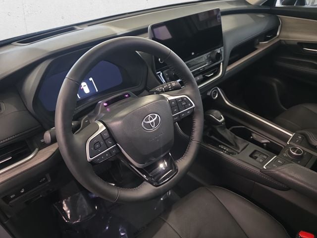 2025 Toyota Grand Highlander Platinum