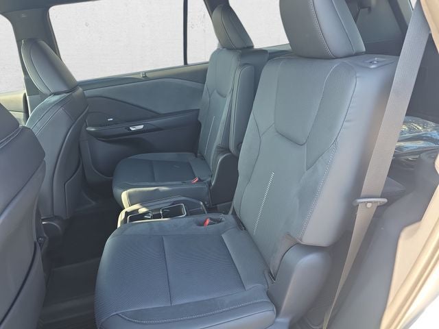 2025 Lexus TX 550h+ Luxury