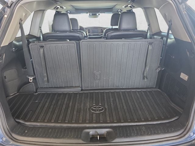 2018 Toyota Highlander Hybrid Limited Platinum