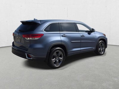 2018 Toyota Highlander Hybrid Limited Platinum