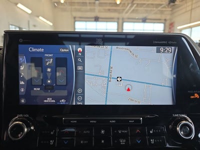 2021 Toyota Highlander Hybrid Platinum
