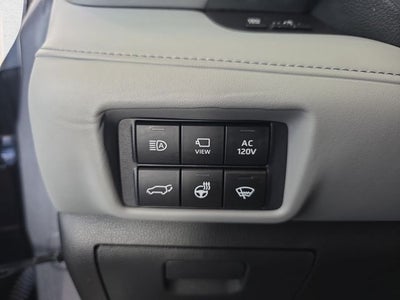 2021 Toyota Highlander Hybrid Platinum