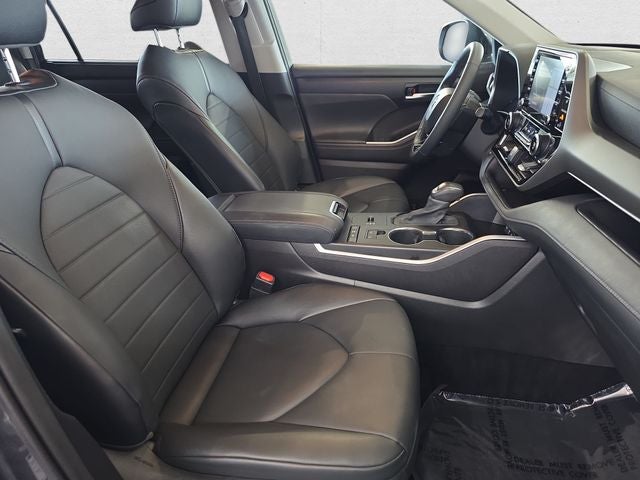 2020 Toyota Highlander Hybrid XLE