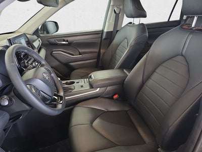 2020 Toyota Highlander Hybrid XLE