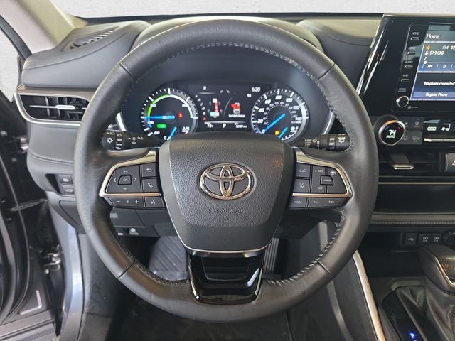 2020 Toyota Highlander Hybrid XLE