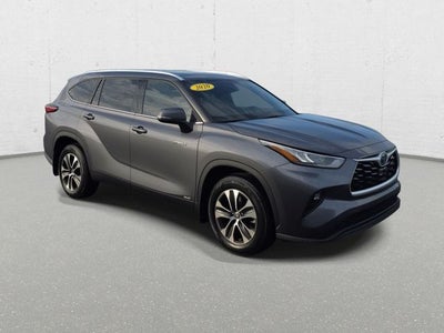 2020 Toyota Highlander Hybrid XLE