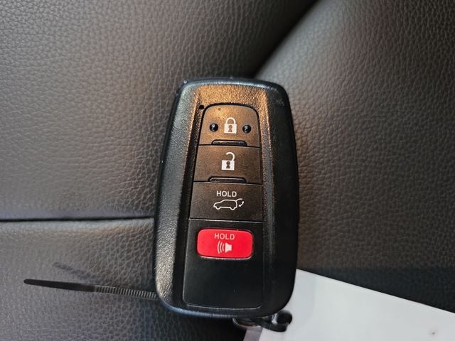 2020 Toyota Highlander Hybrid XLE