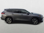 2020 Toyota Highlander Hybrid XLE