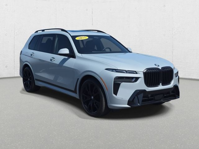2025 BMW X7 xDrive40i