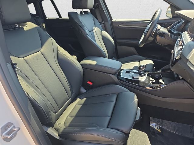 2025 BMW X4 xDrive30i M SPORT