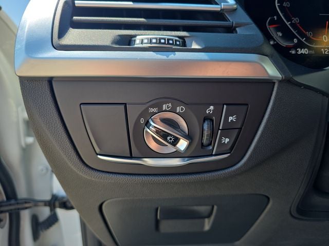 2025 BMW X4 xDrive30i M SPORT