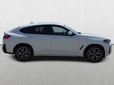 2025 BMW X4 xDrive30i M SPORT