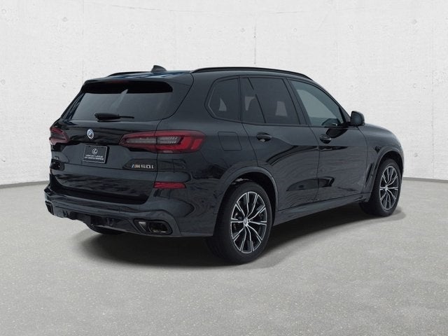 2023 BMW X5 M50i