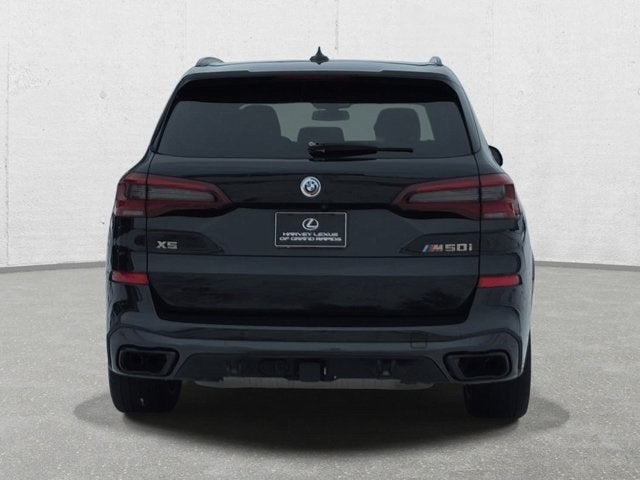 2023 BMW X5 M50i