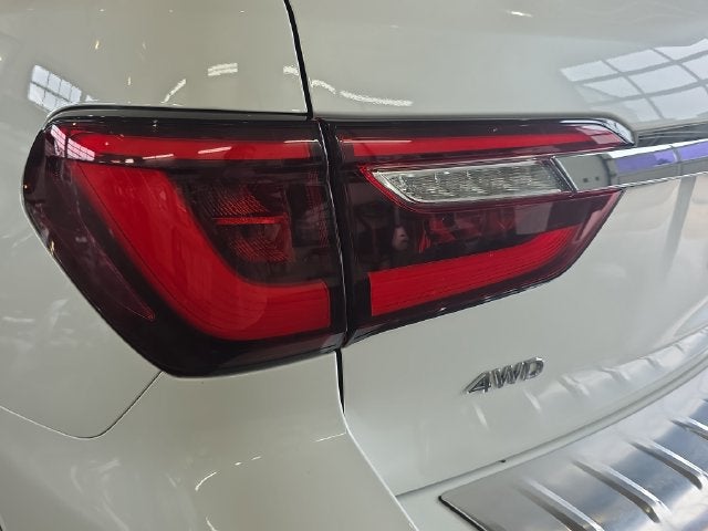 2024 INFINITI QX80 Sensory