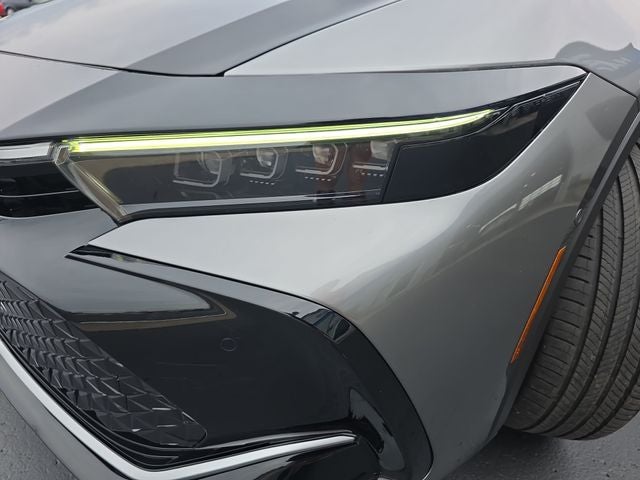 2023 Toyota Crown Platinum