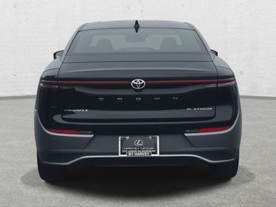 2023 Toyota Crown Platinum