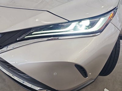 2021 Toyota Venza Base