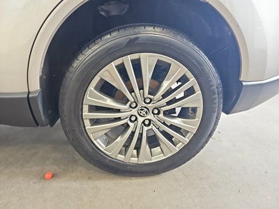 2021 Toyota Venza Base