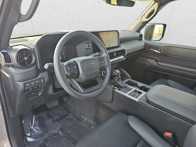 2025 Toyota Land Cruiser Hybrid