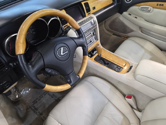 2004 Lexus SC 430