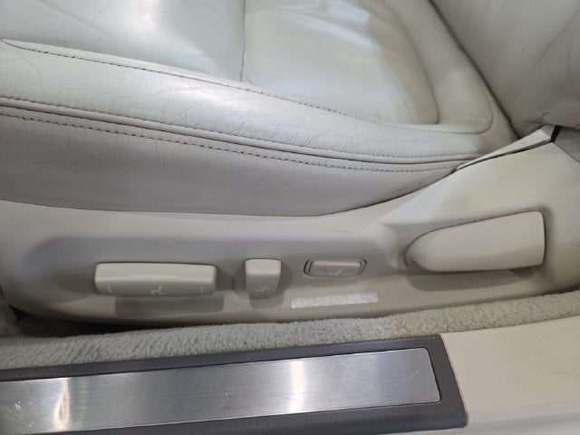 2004 Lexus SC 430