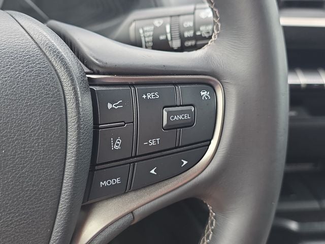 2021 Lexus UX 250h Base