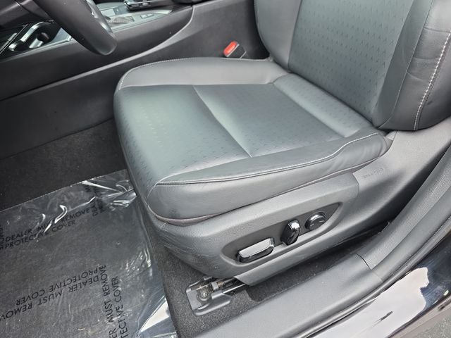 2021 Lexus UX 250h Base