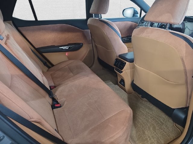2023 Lexus RZ 450e Luxury