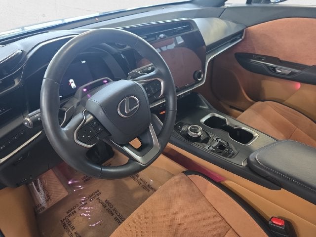 2023 Lexus RZ 450e Luxury