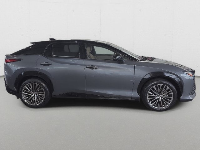 2023 Lexus RZ 450e Luxury