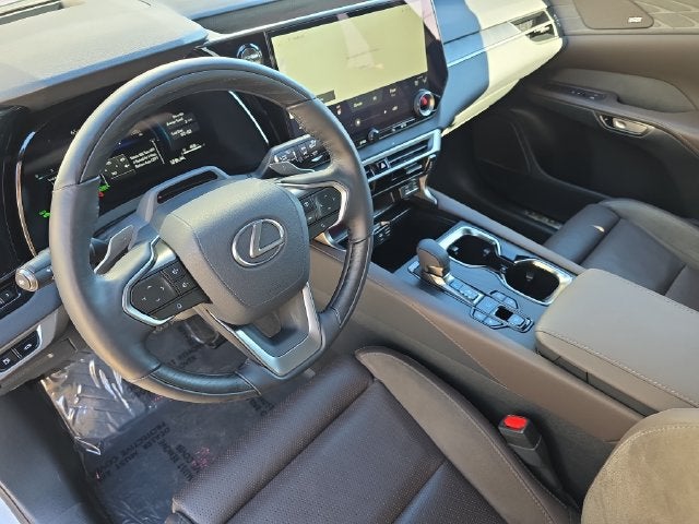 2026 Lexus RX 450h+ Luxury
