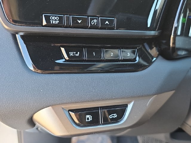 2026 Lexus RX 450h+ Luxury