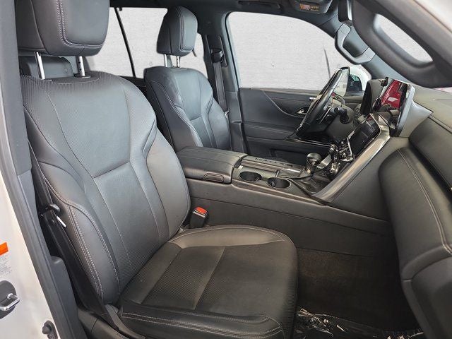 2022 Lexus LX 600 Luxury