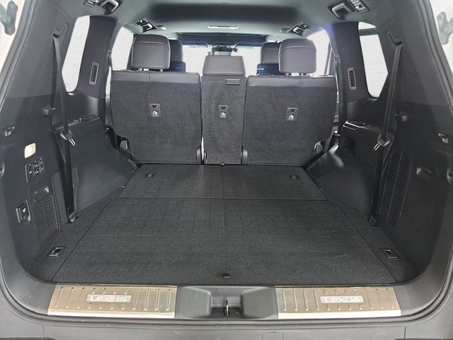 2022 Lexus LX 600 Luxury