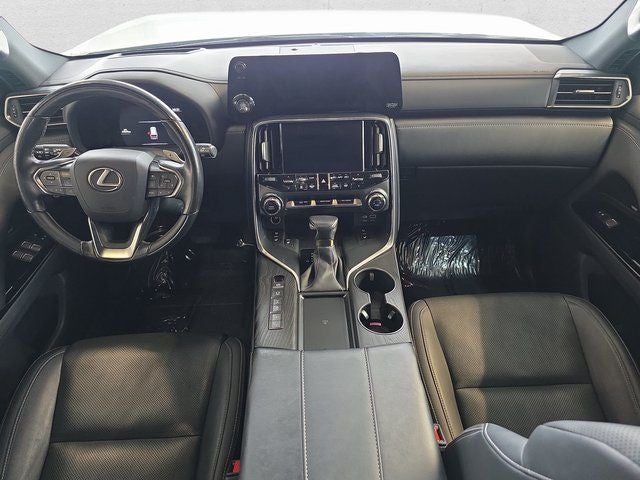 2022 Lexus LX 600 Luxury