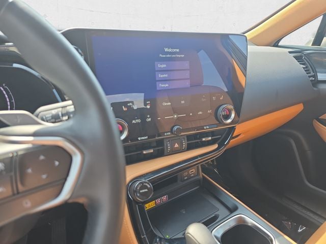 2025 Lexus NX 350h Premium